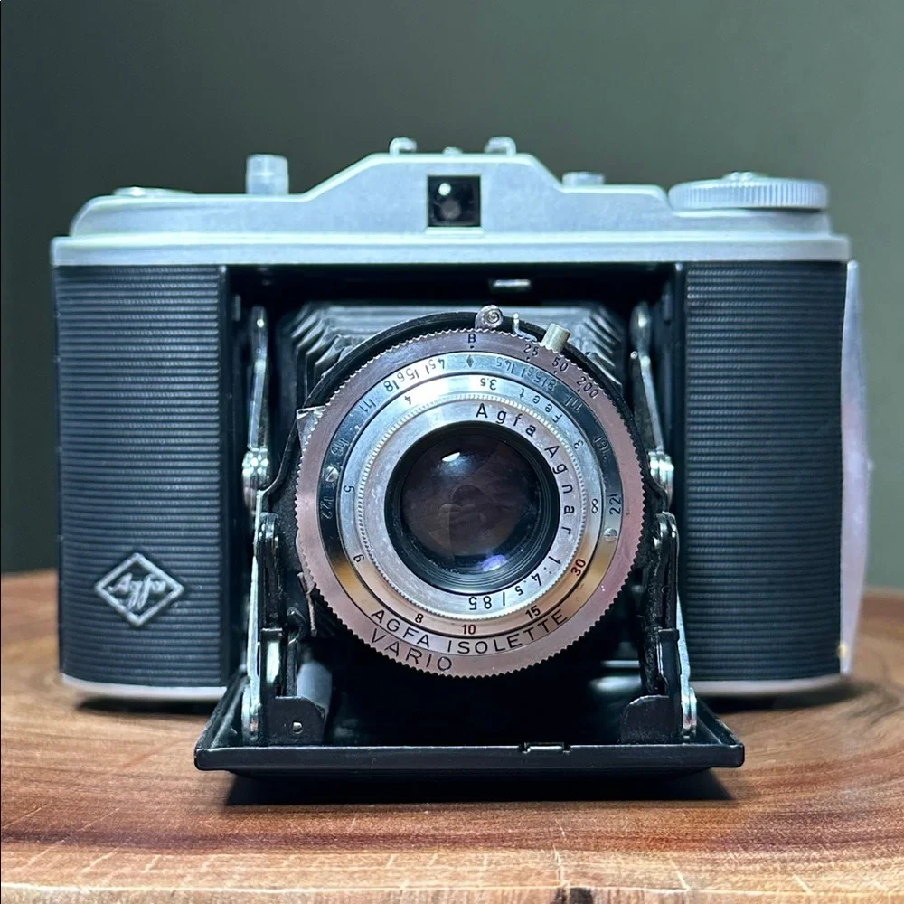 Agfa Isolette I - Working & GORGEOUS + Mystery Film
